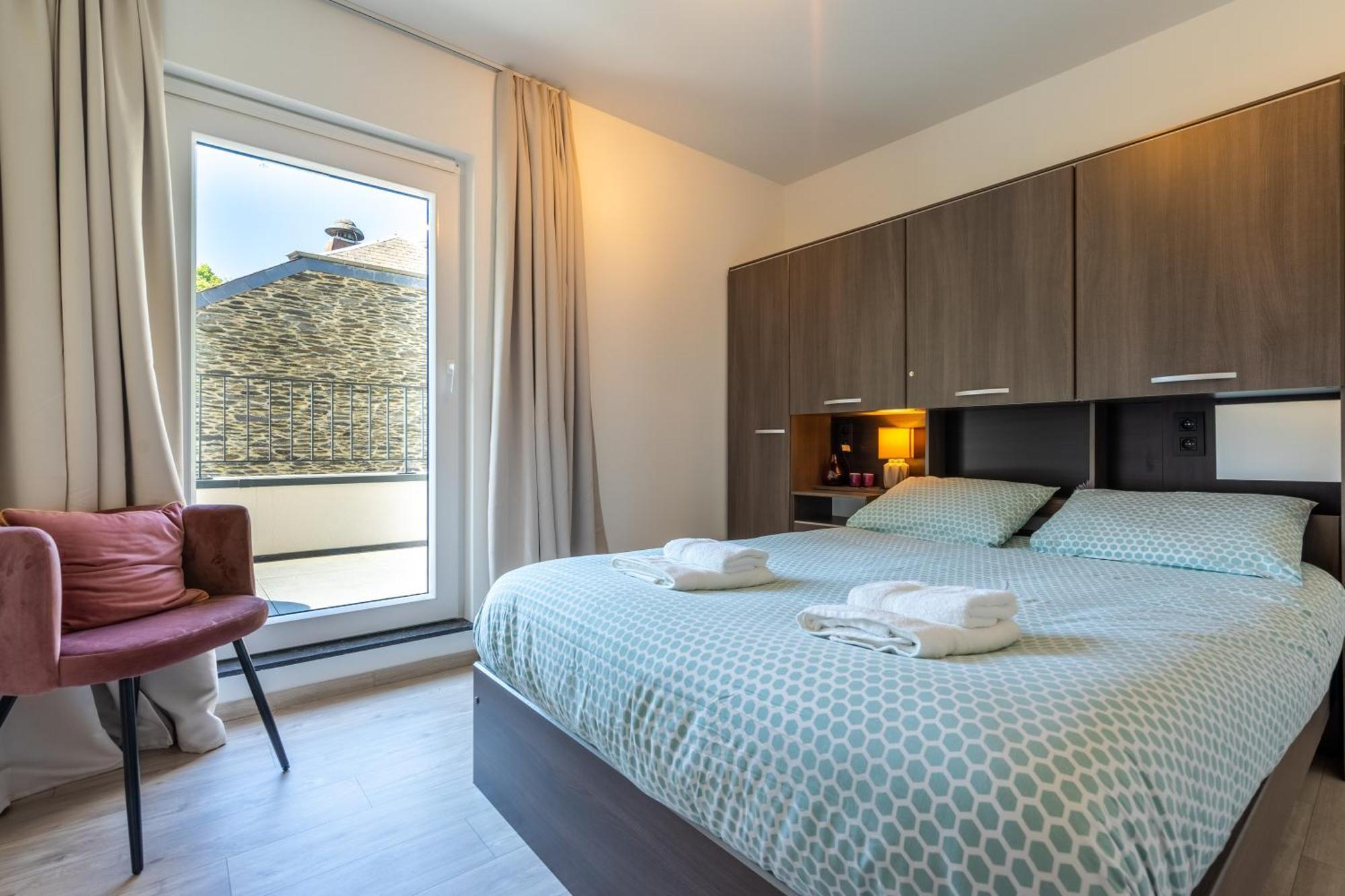 Cedrien Terrace Apartment Ла-Рош-ан-Арден Экстерьер фото