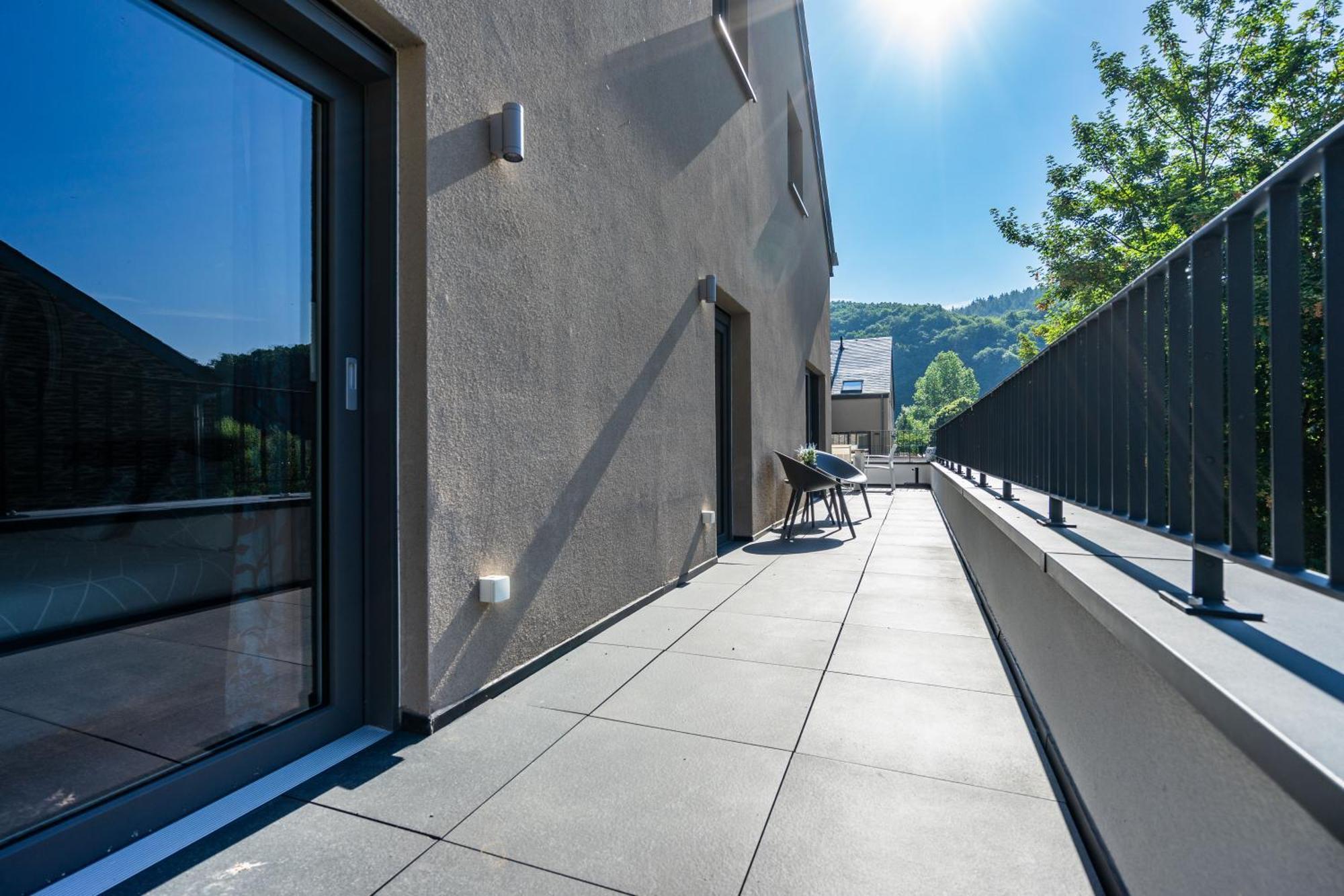 Cedrien Terrace Apartment Ла-Рош-ан-Арден Экстерьер фото