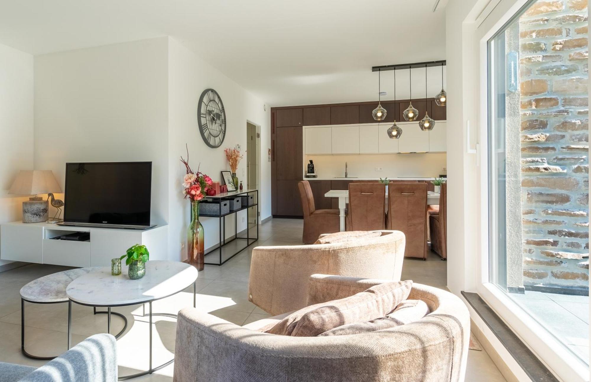 Cedrien Terrace Apartment Ла-Рош-ан-Арден Экстерьер фото