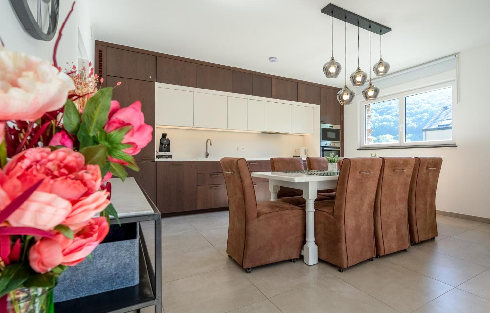 Cedrien Terrace Apartment Ла-Рош-ан-Арден Экстерьер фото
